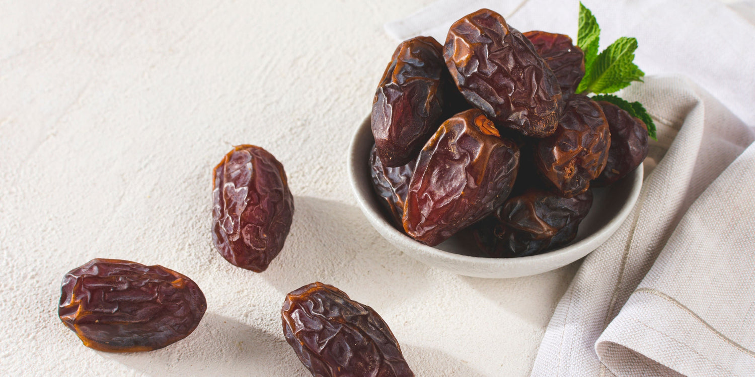 Types of Dates & Their Benefits